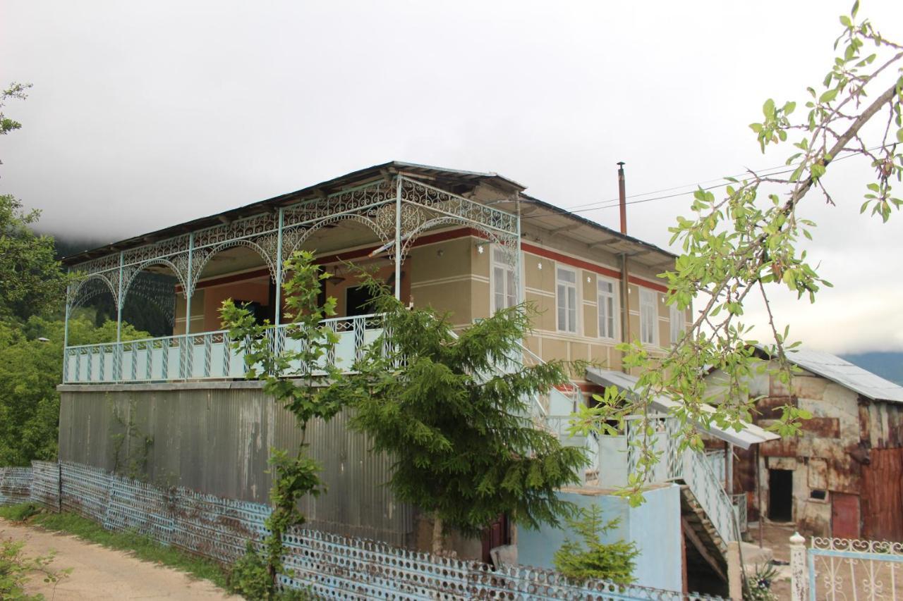Hotel Armazi à Khulo Extérieur photo